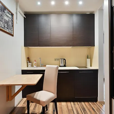 Lejlighed Modern Studio-apartment In The Centre, Free Parking Riga