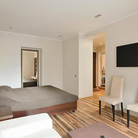Modern Studio-apartment In The Centre, Free Parking Riga