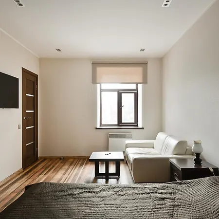 Apartment Modern Studio-apartment In The Centre, Free Parking *