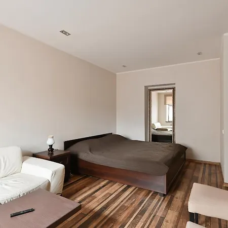Modern Studio-apartment In The Centre, Free Parking *