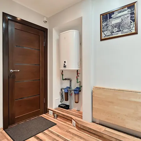Modern Studio-apartment In The Centre, Free Parking Apartment